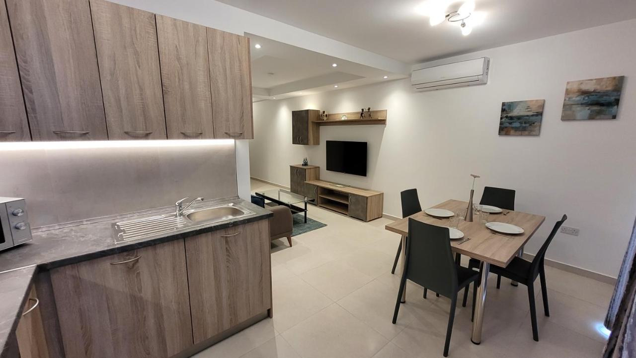 Lovely Apartment With Side Sea View San Pawl il-Baħar Kültér fotó