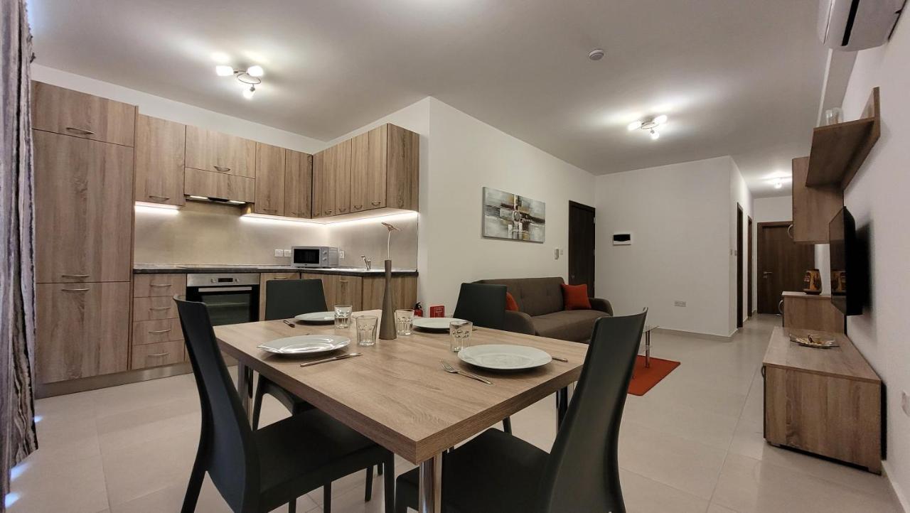 Lovely Apartment With Side Sea View San Pawl il-Baħar Kültér fotó