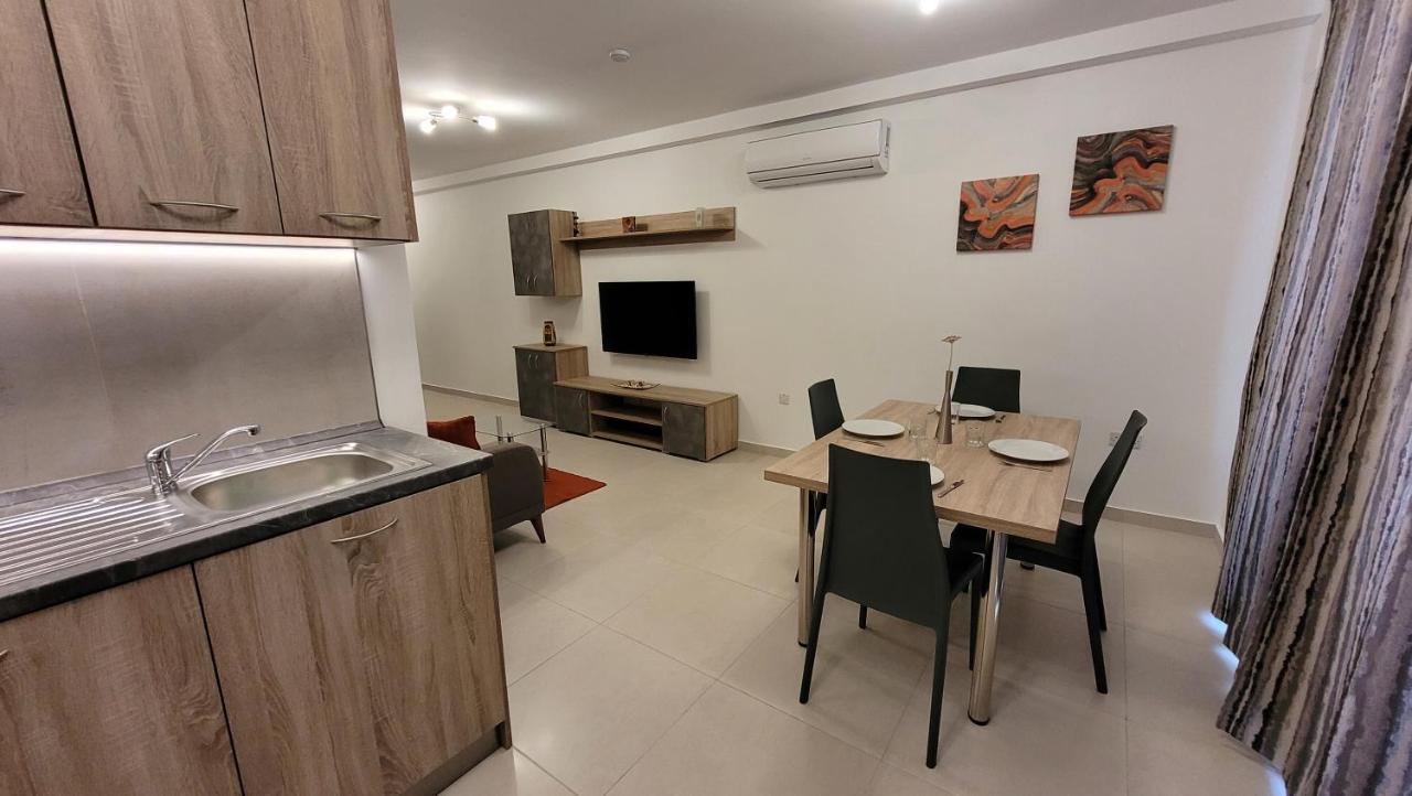 Lovely Apartment With Side Sea View San Pawl il-Baħar Kültér fotó